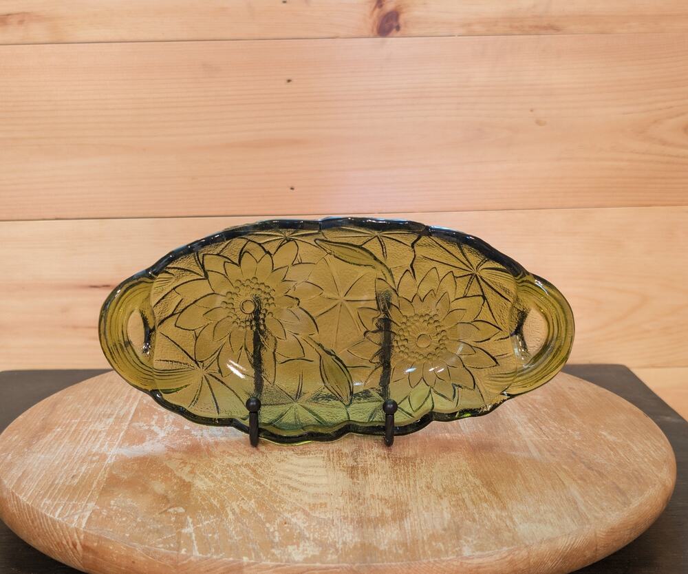 Vintage Indiana Glass Lily Pons Avocado Green Oval Relish Dish - 9.5"